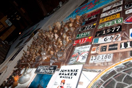 Colecciones de objetos antiguos de arte, cuidadosamente seleccionados, meticulosamente ordenados.