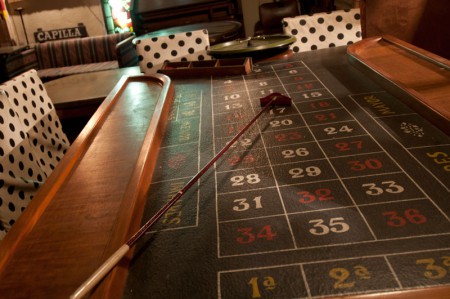 Instalaciones de un antiguo casino forman parte de la decoración